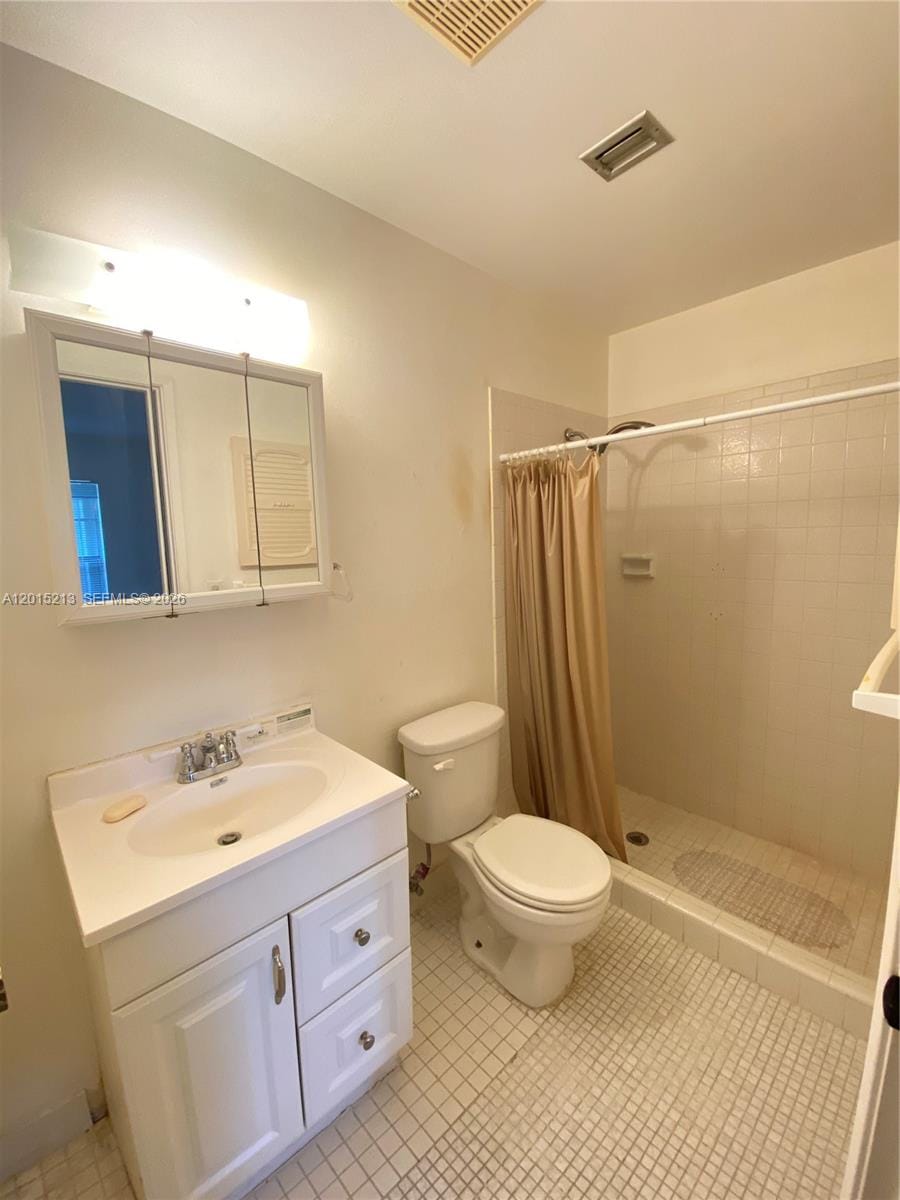 432 Bennington Lane 432 — photo 8