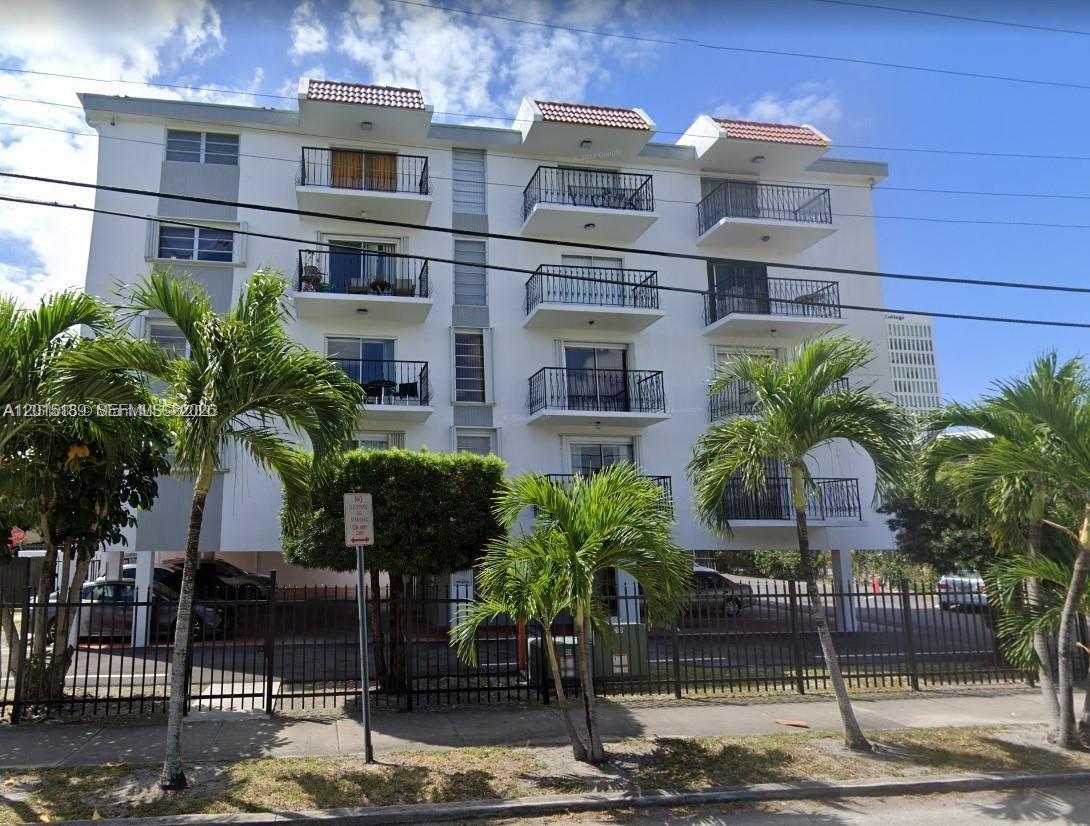 2500 SW 6th Street 303, Miami, FL 33135, Miami