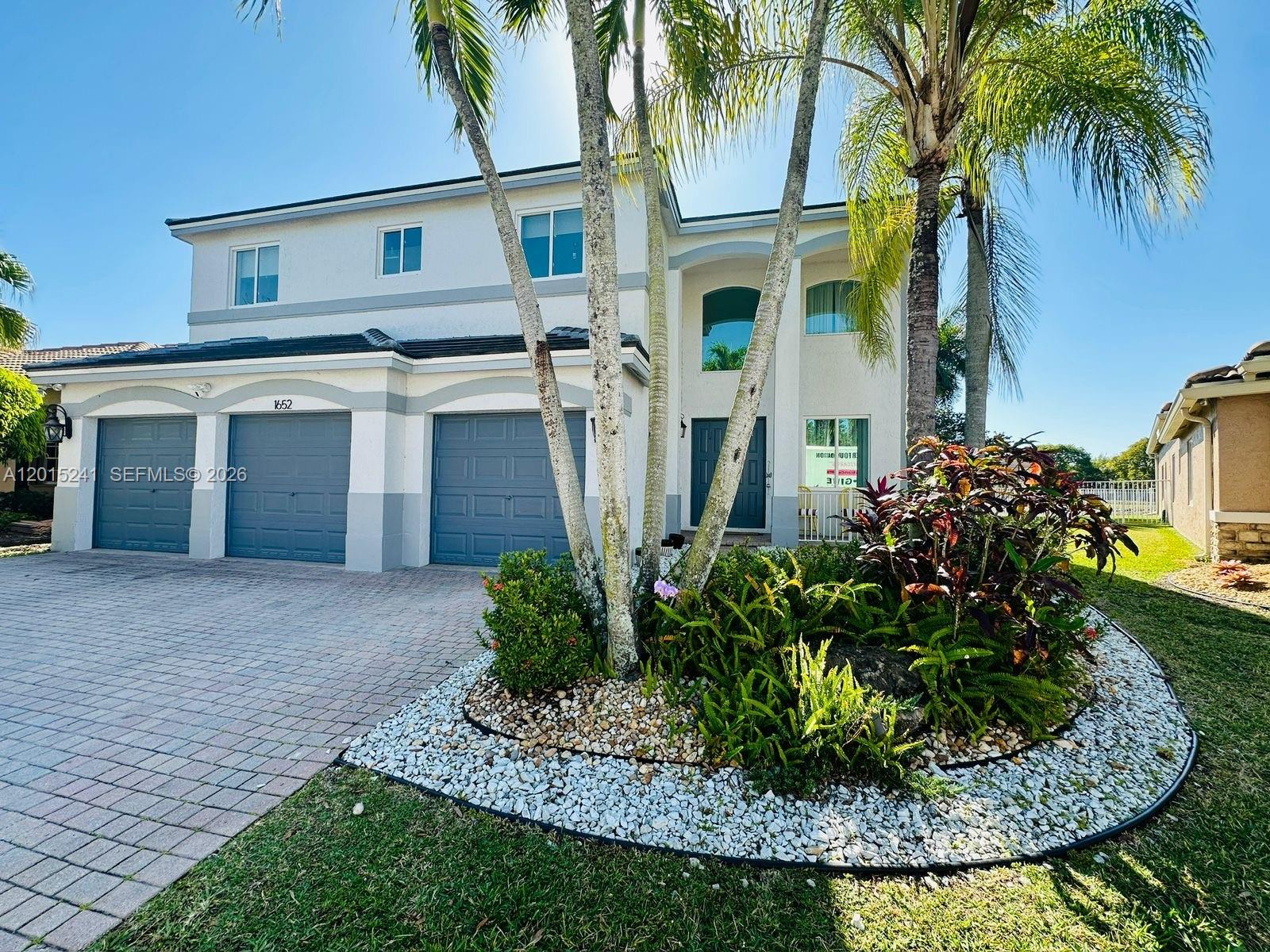 1652 Orchid Bend, Weston, FL 33327, Weston
