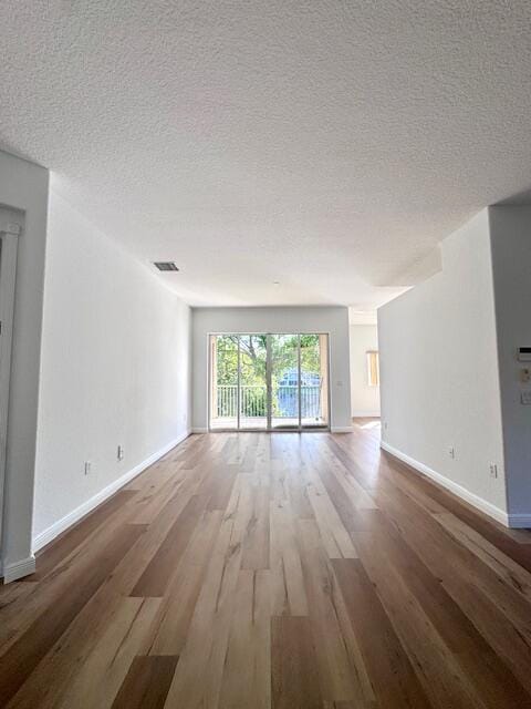 7842 Exeter Boulevard E — photo 5