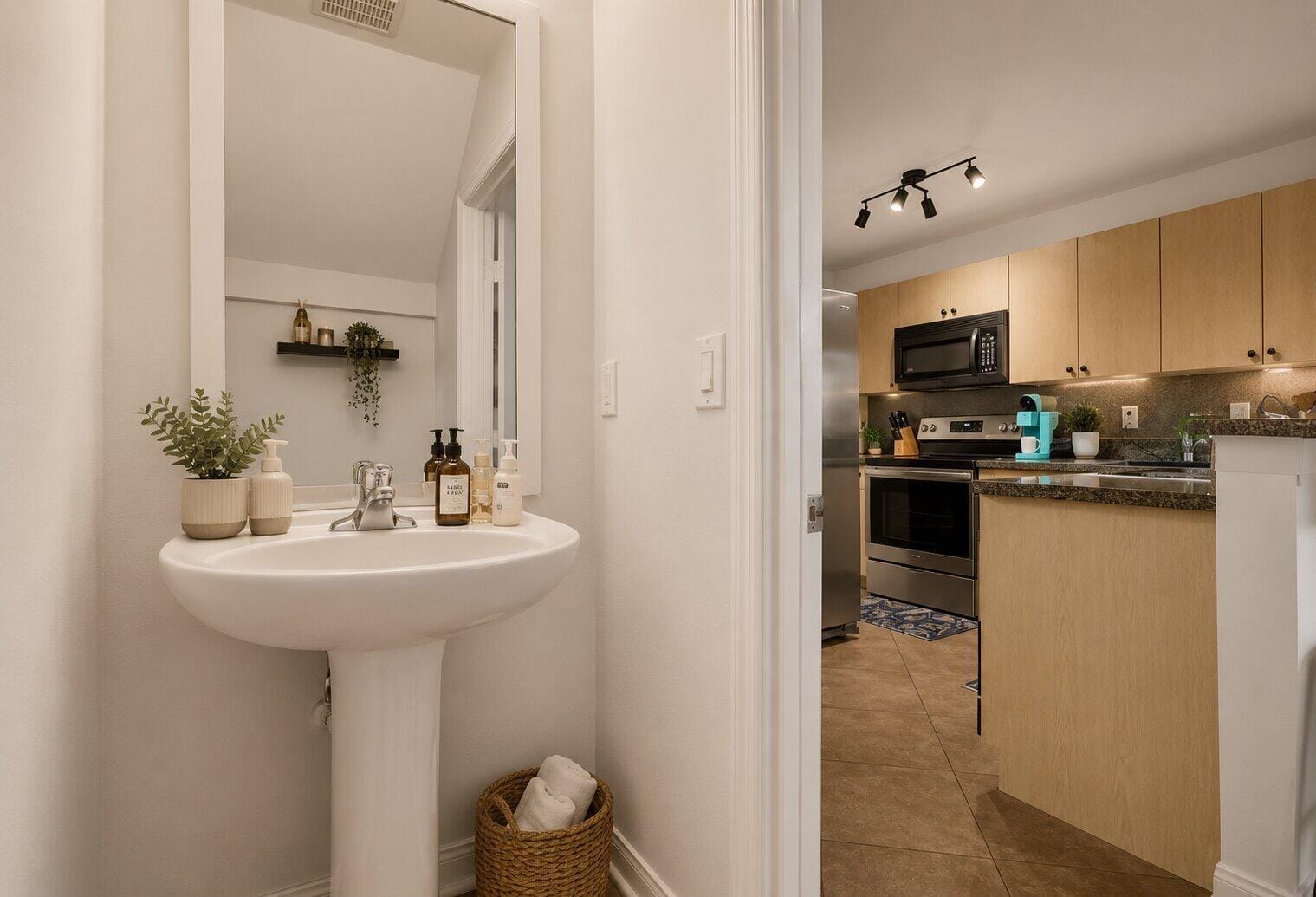 2315 Clipper Place — photo 7