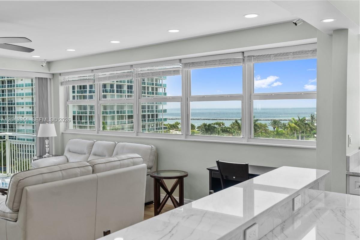 1920 S Ocean Drive 701 — photo 4
