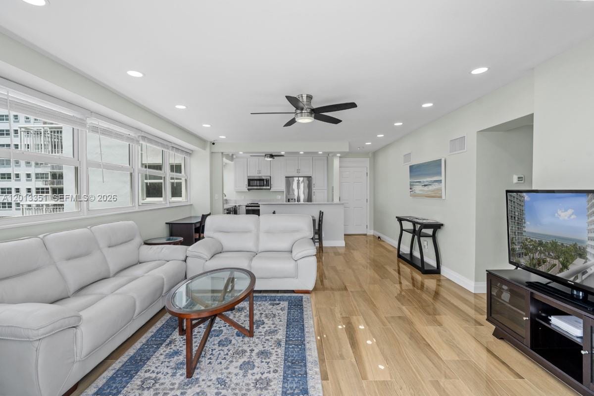 1920 S Ocean Drive 701 — photo 5