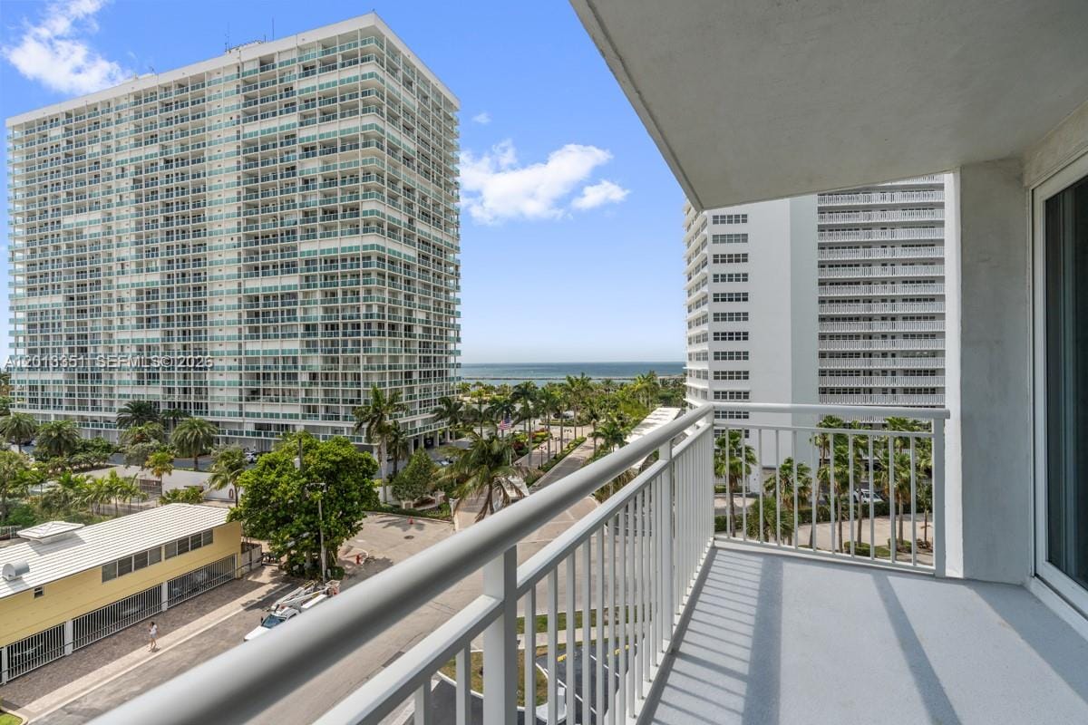 1920 S Ocean Drive 701 — photo 10
