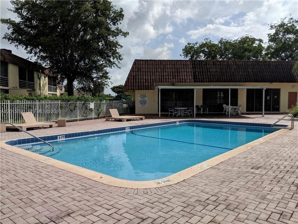 3777 NW 78th Avenue 14A, Davie, FL 33024 photo 23