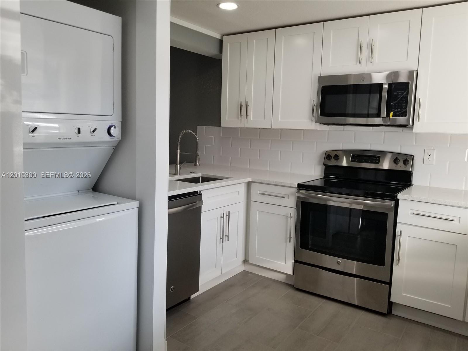 3777 NW 78th Avenue 14A, Davie, FL 33024 photo 9