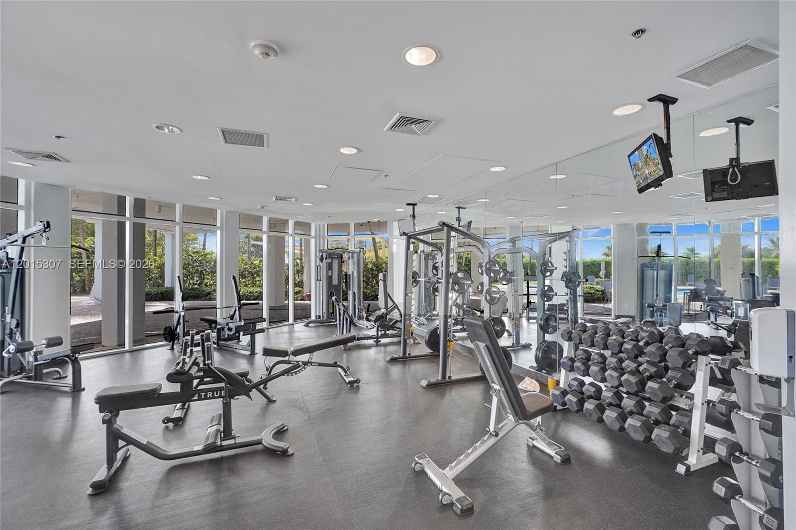 6515 Collins Avenue 1107, Miami Beach, FL 33141 photo 6