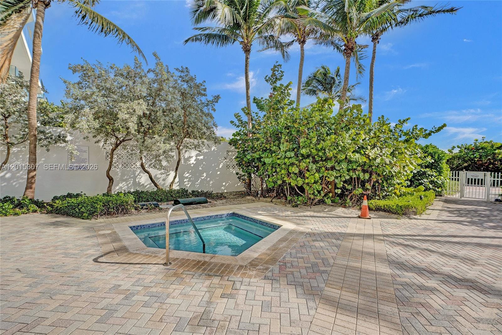 6515 Collins Avenue 1107, Miami Beach, FL 33141 photo 9