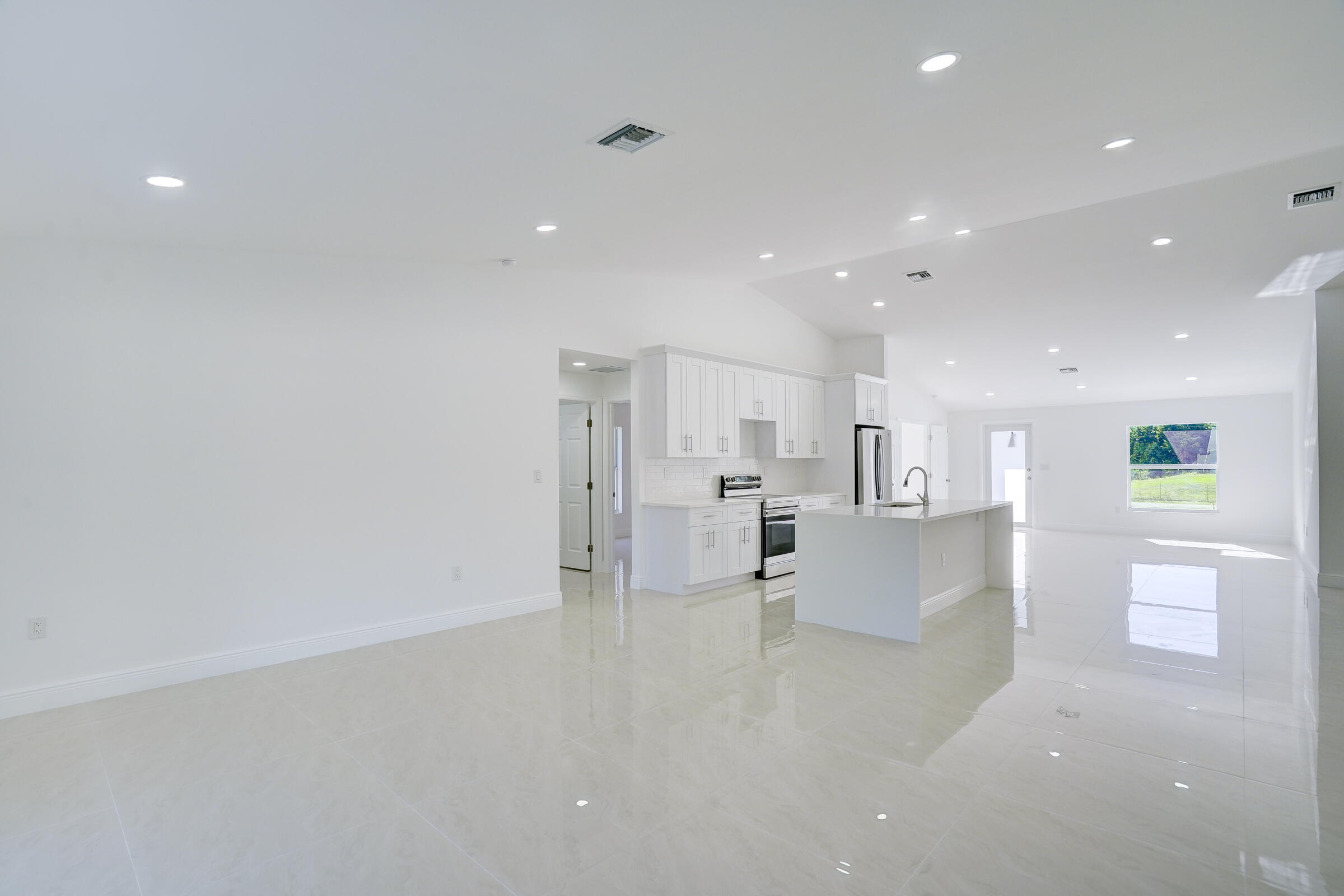 13875 63rd Lane N, The Acreage, FL 33470 photo 26