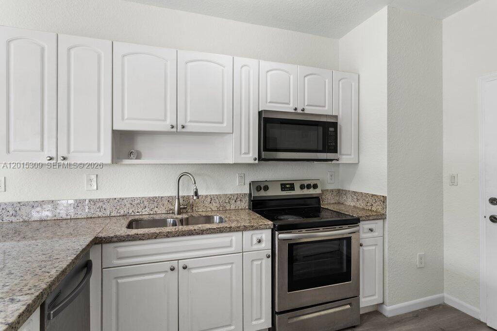 5090 SW 136th Avenue — photo 9
