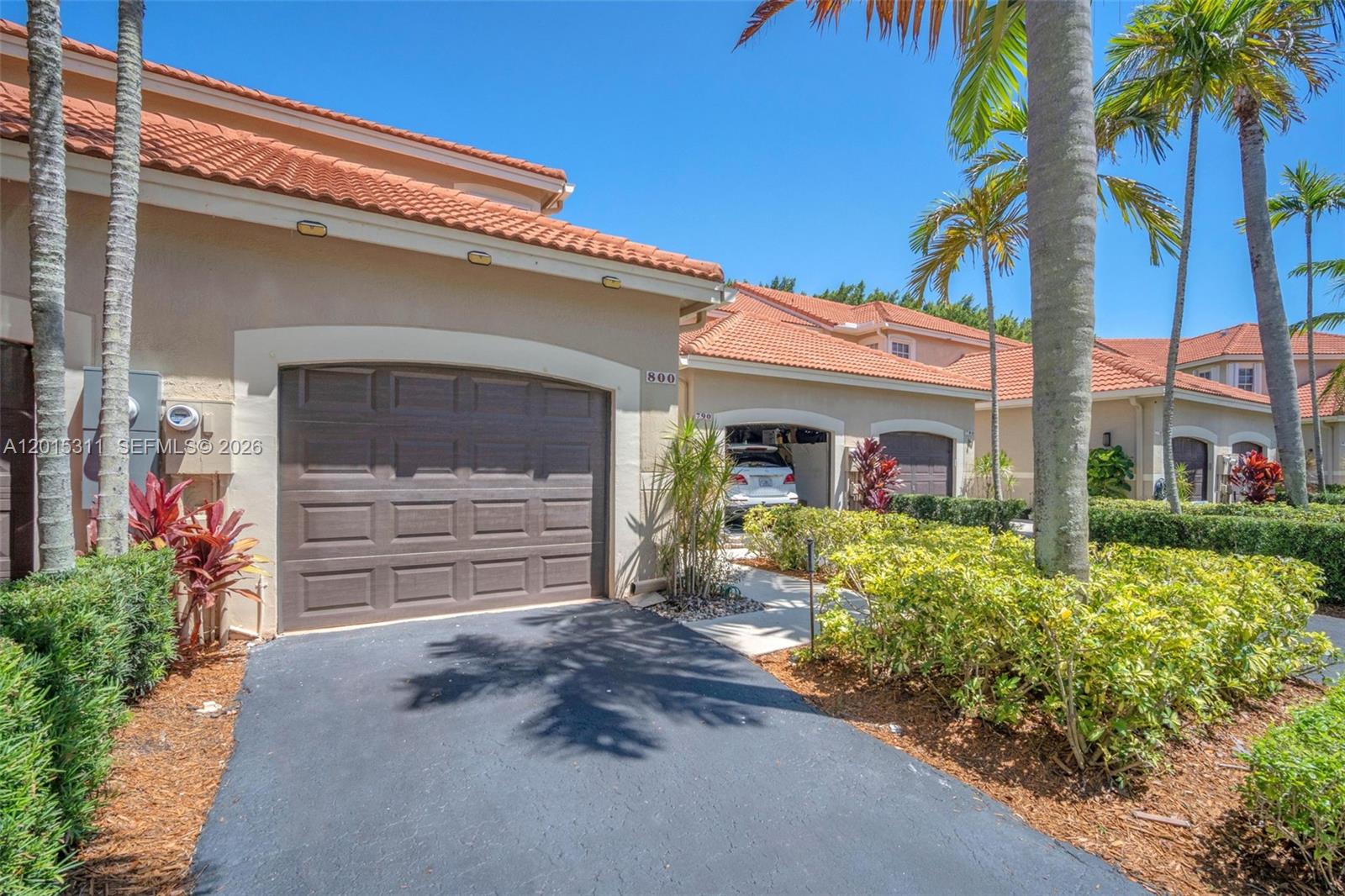 800 Sorrento Drive, Weston, FL 33326, Weston