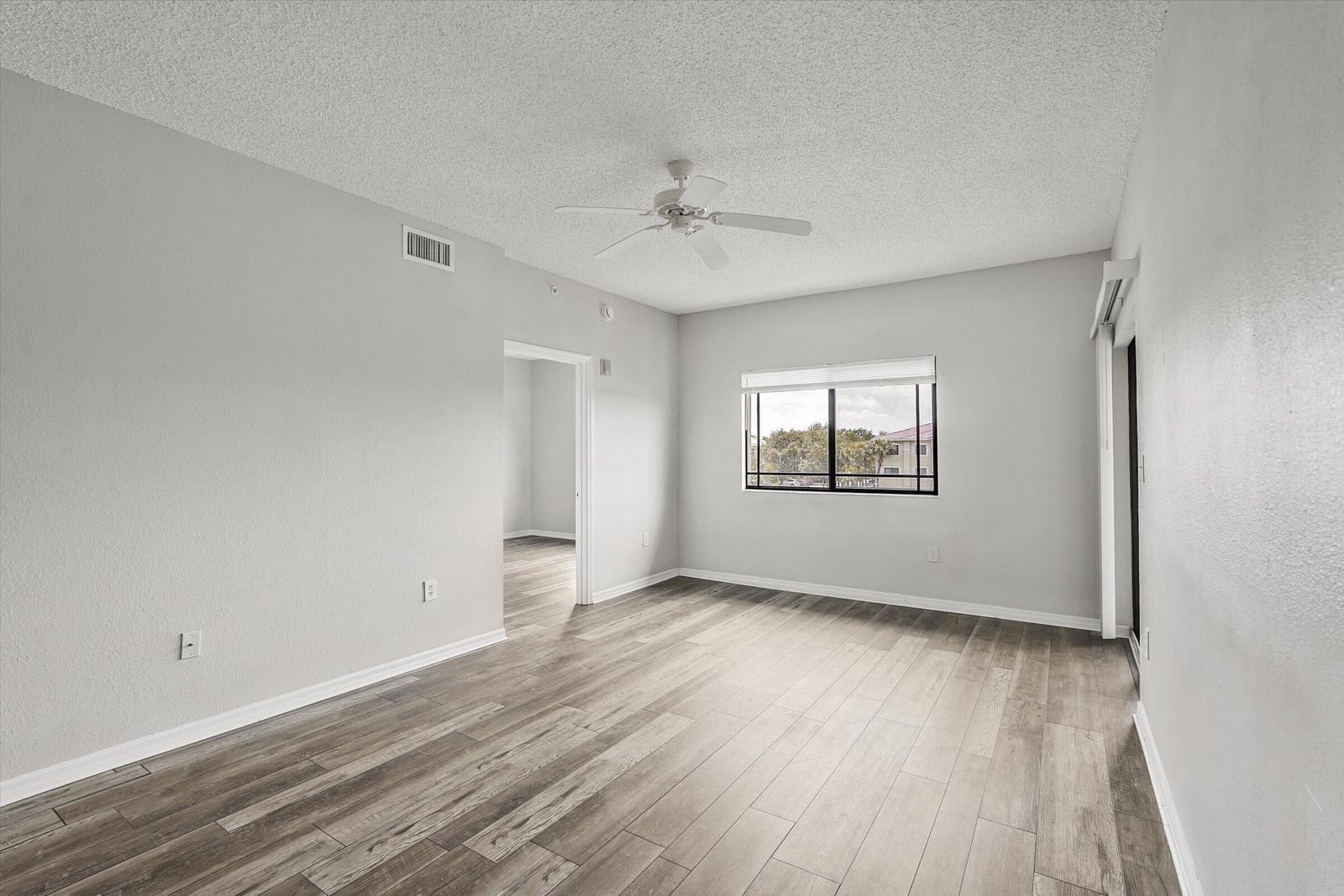 2813 Grande Parkway 304, Palm Beach Gardens, FL 33410 photo 15
