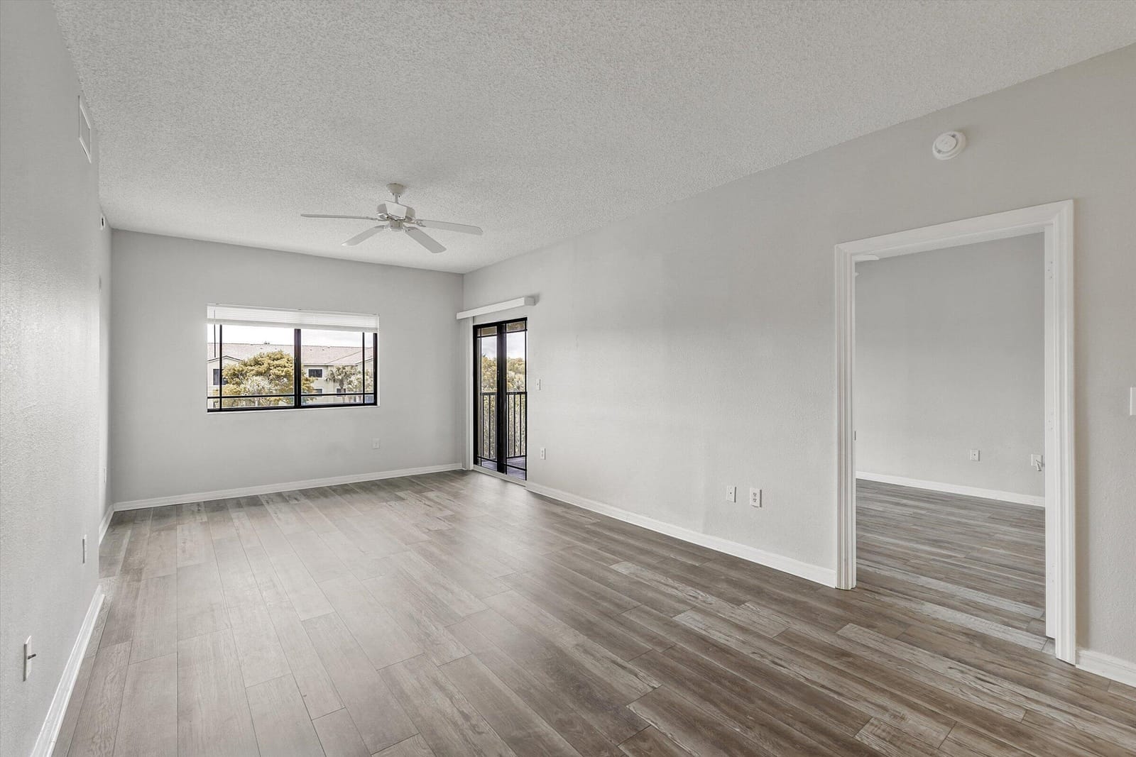 2813 Grande Parkway 304, Palm Beach Gardens, FL 33410 photo 16