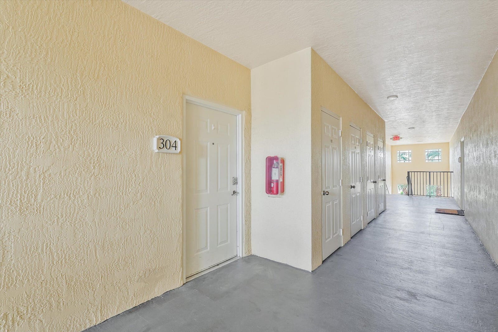 2813 Grande Parkway 304, Palm Beach Gardens, FL 33410 photo 3