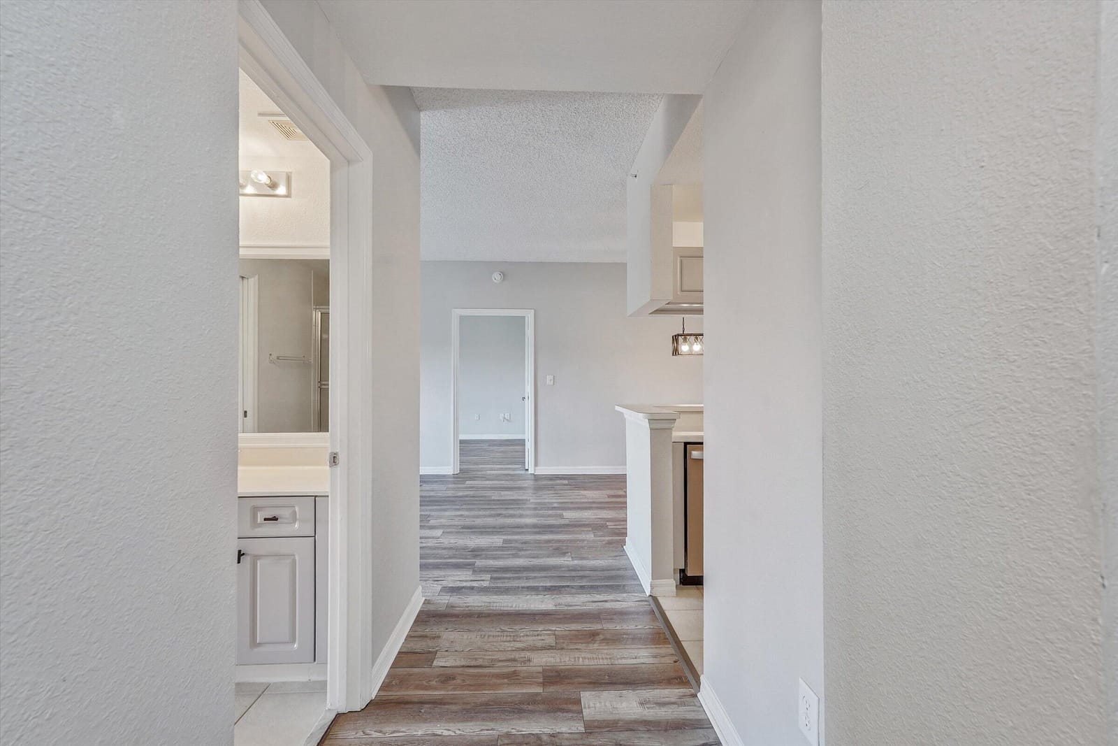 2813 Grande Parkway 304, Palm Beach Gardens, FL 33410 photo 4