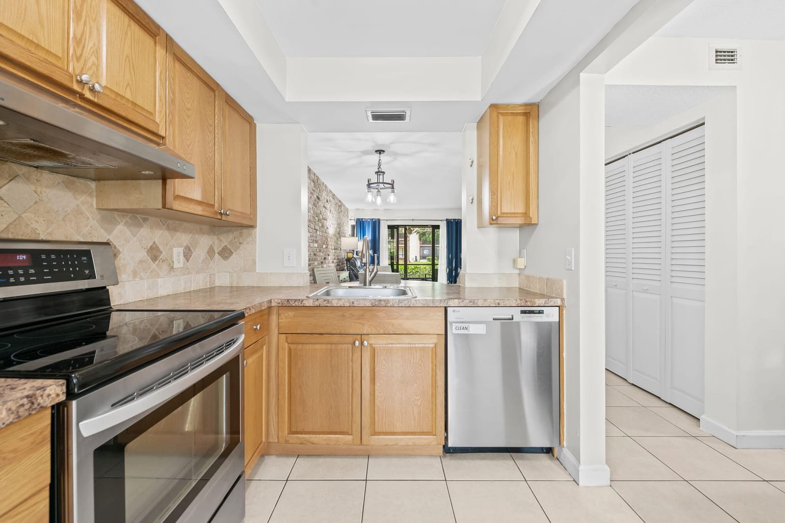 2257 SW 15th Street 183, Deerfield Beach, FL 33442 photo 4