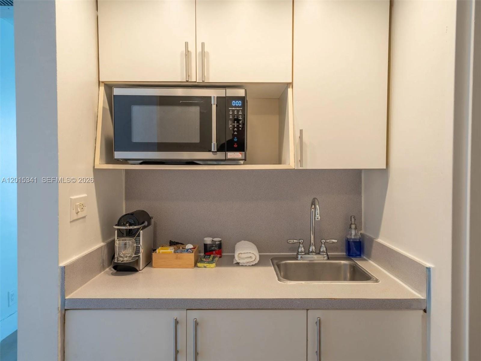 5445 Collins Avenue 1718, Miami Beach, FL 33140 photo 3