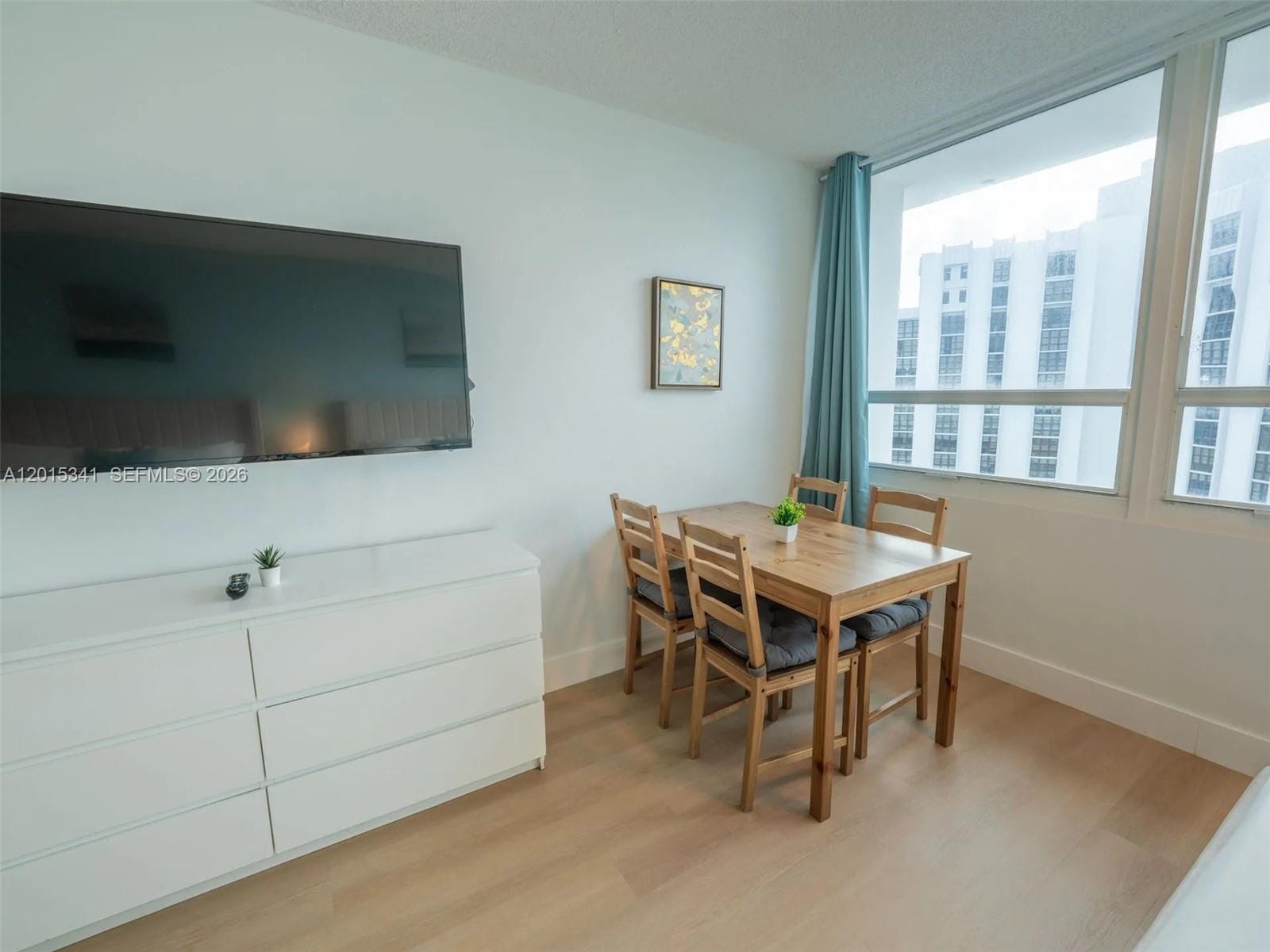 5445 Collins Avenue 1718, Miami Beach, FL 33140 photo 8