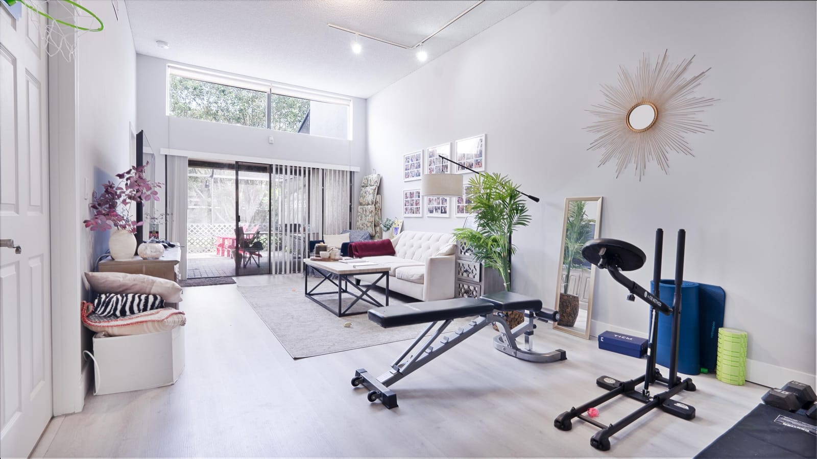 6680 Canary Palm Circle — photo 7