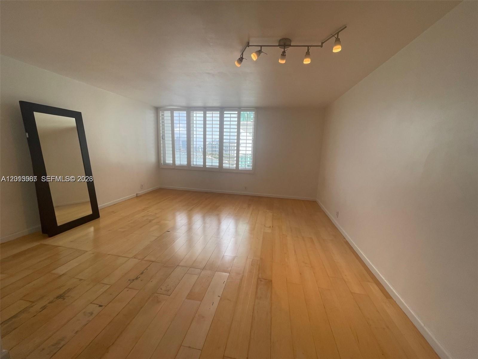 1000 W Ave 1122 1122, Miami Beach, FL 33139, Miami Beach
