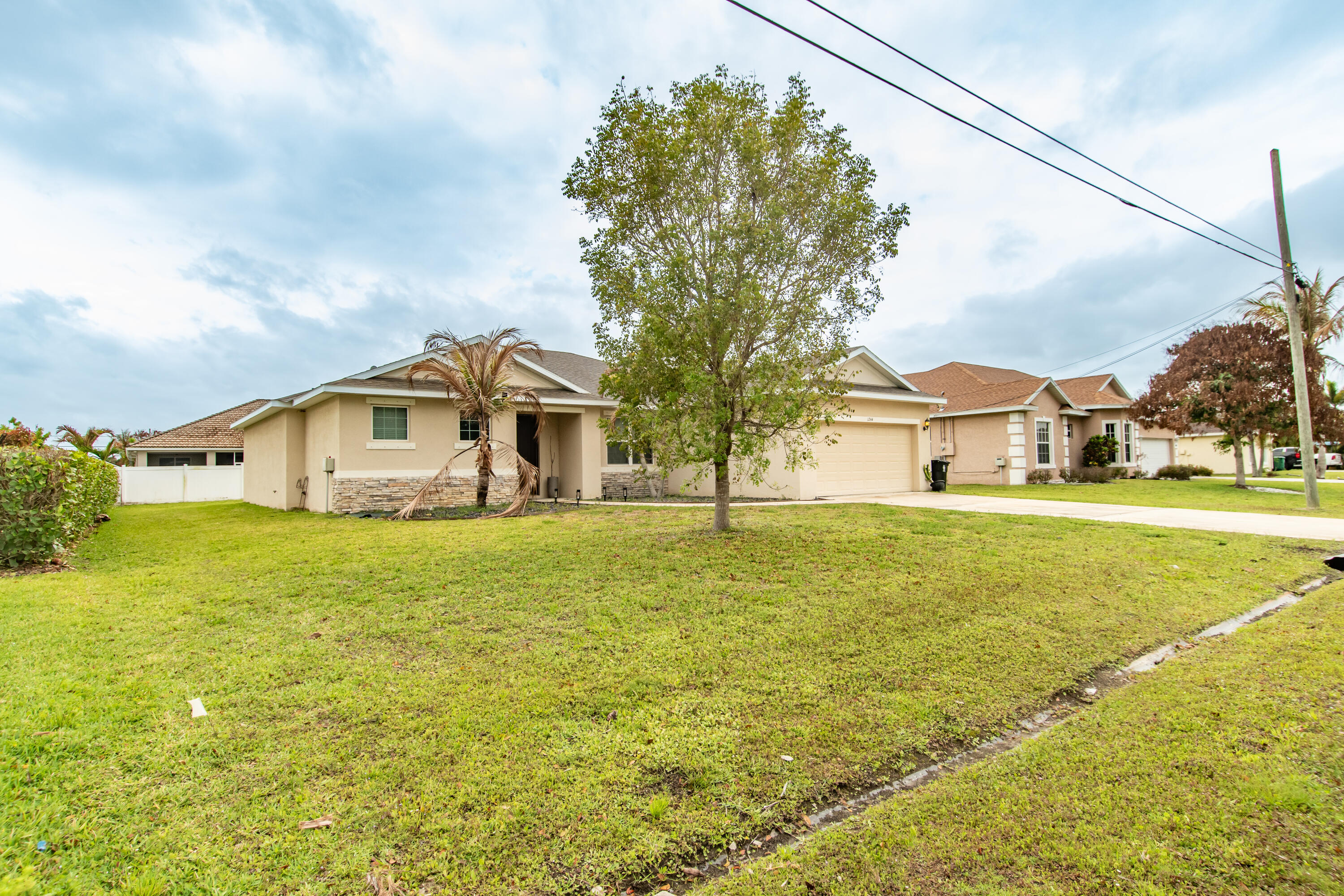 1244 SW Ermine Avenue, Port St. Lucie, FL 34953, Port St Lucie