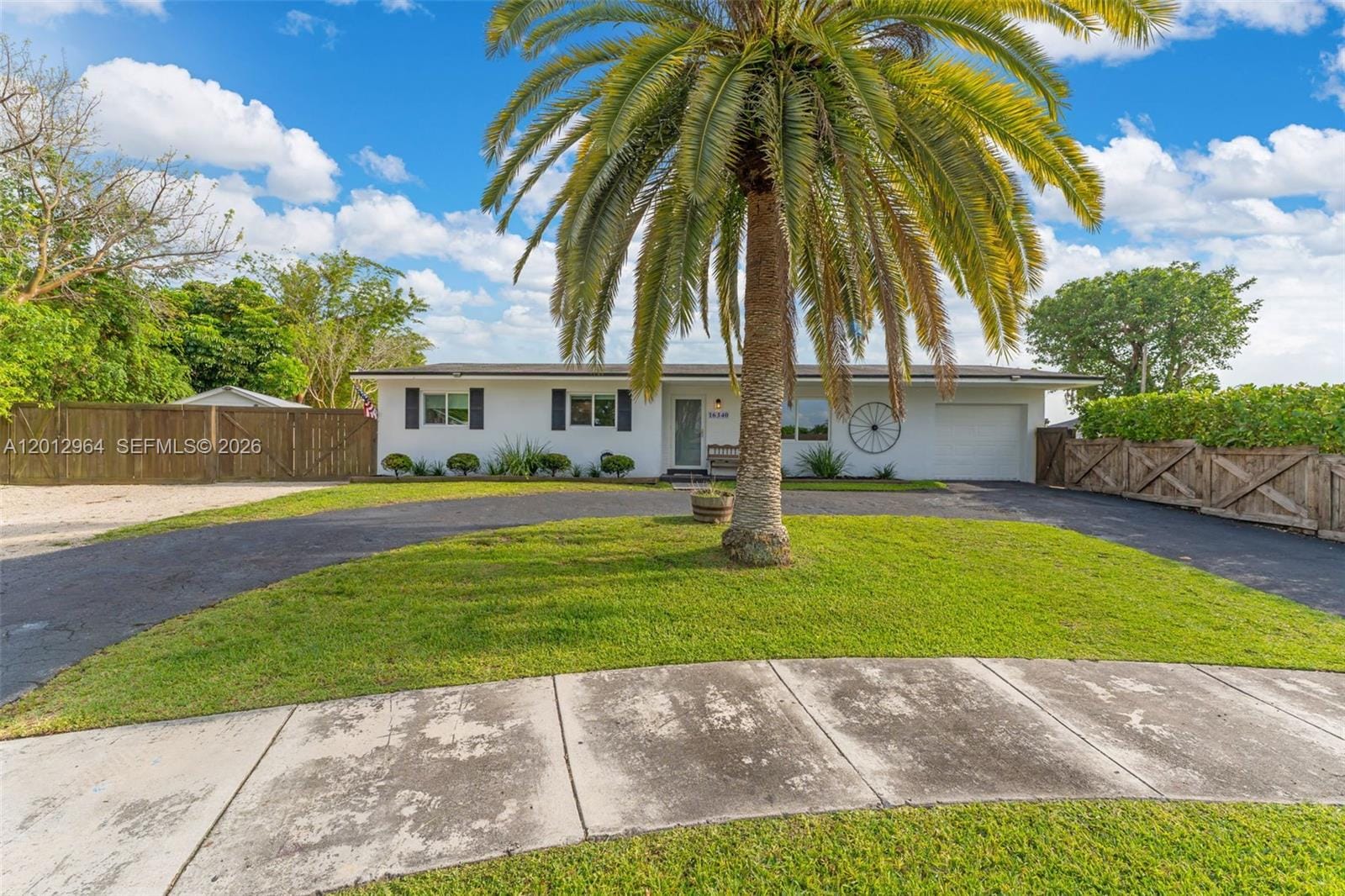 16340 SW 276th Terrace, Homestead, FL 33031