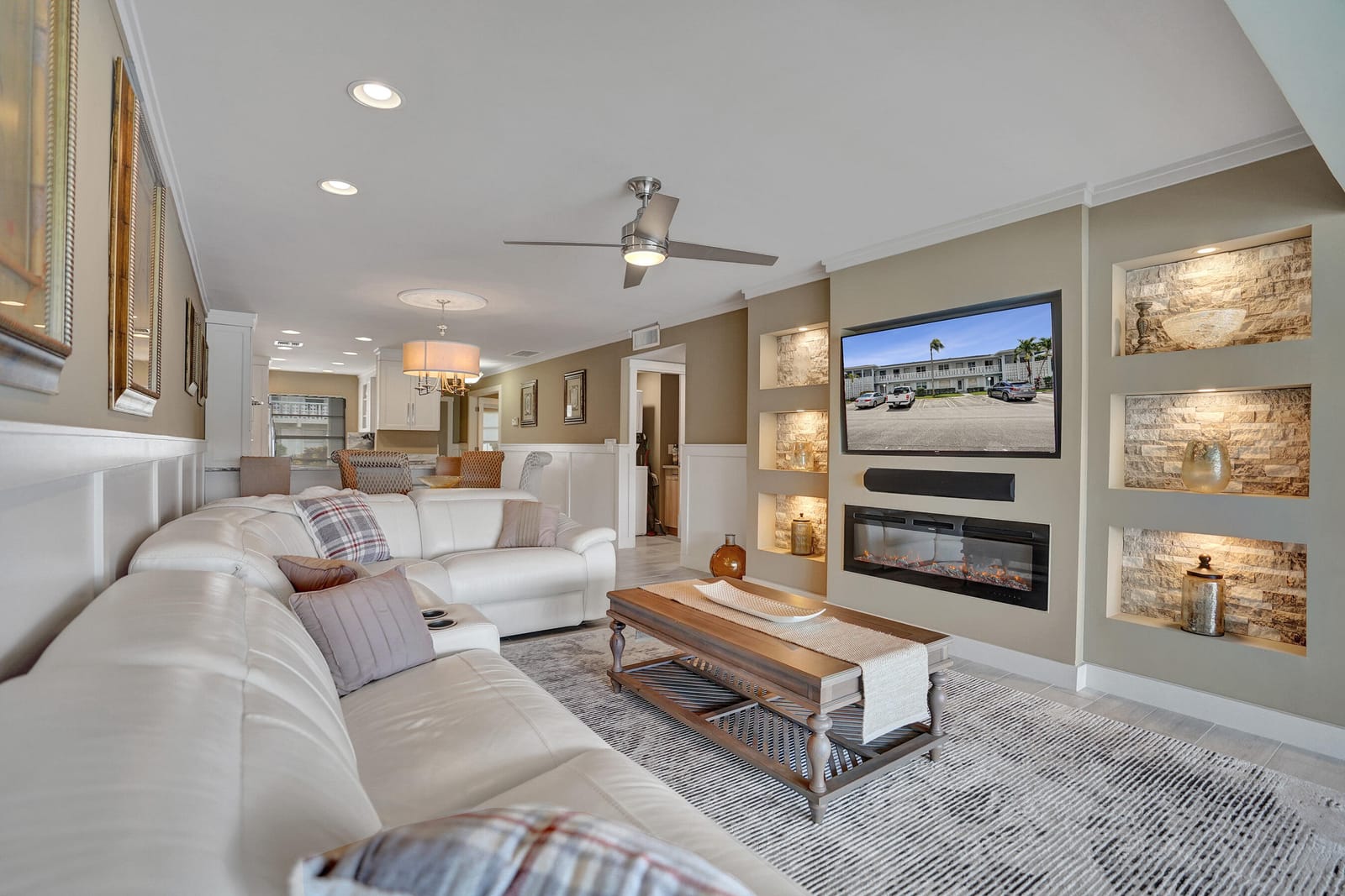 2820 SW 13th Street 101 — photo 4