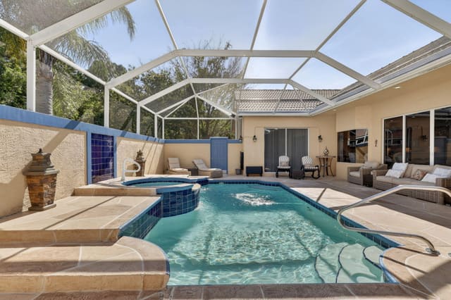 705 SW Andros Cove, Port St. Lucie, FL 34986
