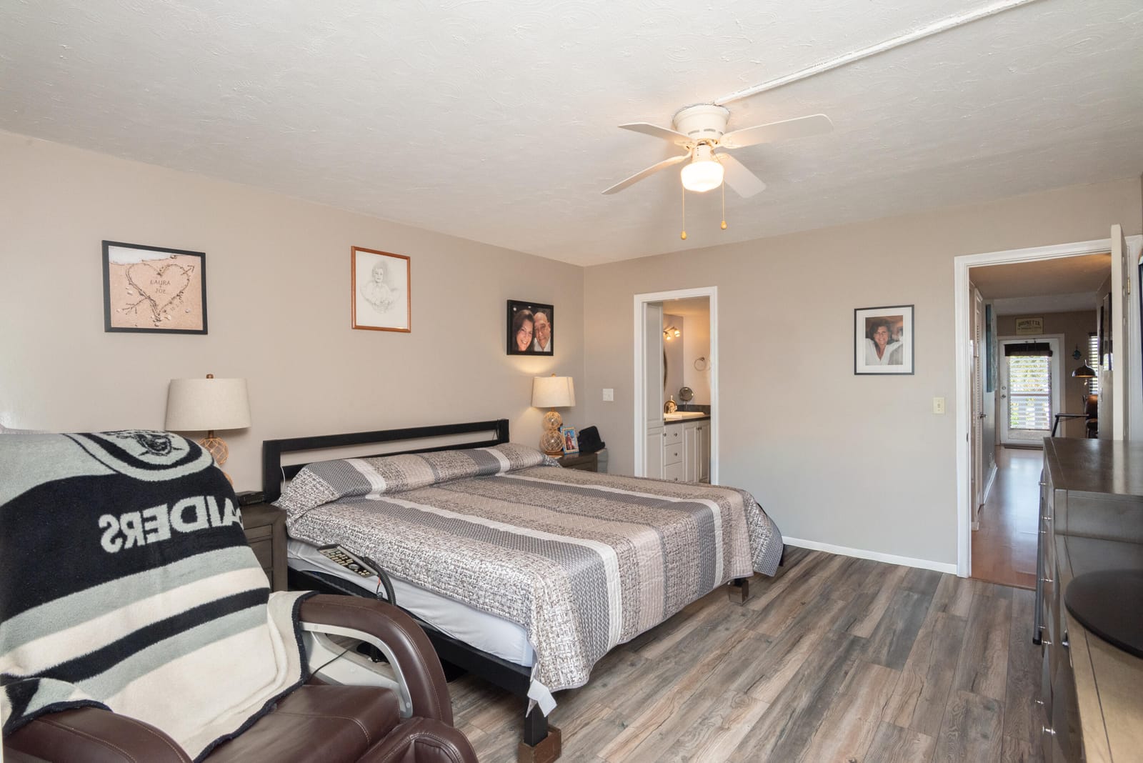 303 Greenbrier C — photo 11