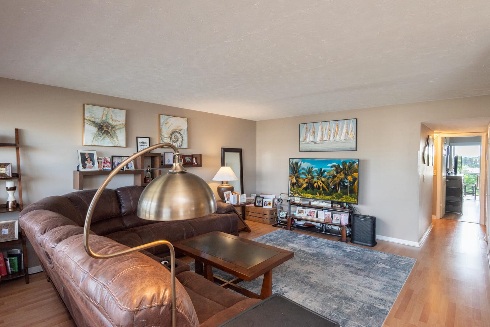 303 Greenbrier C — photo 3