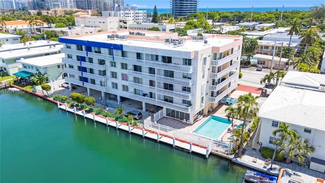 8530 Byron Avenue 302, Miami Beach, FL 33141