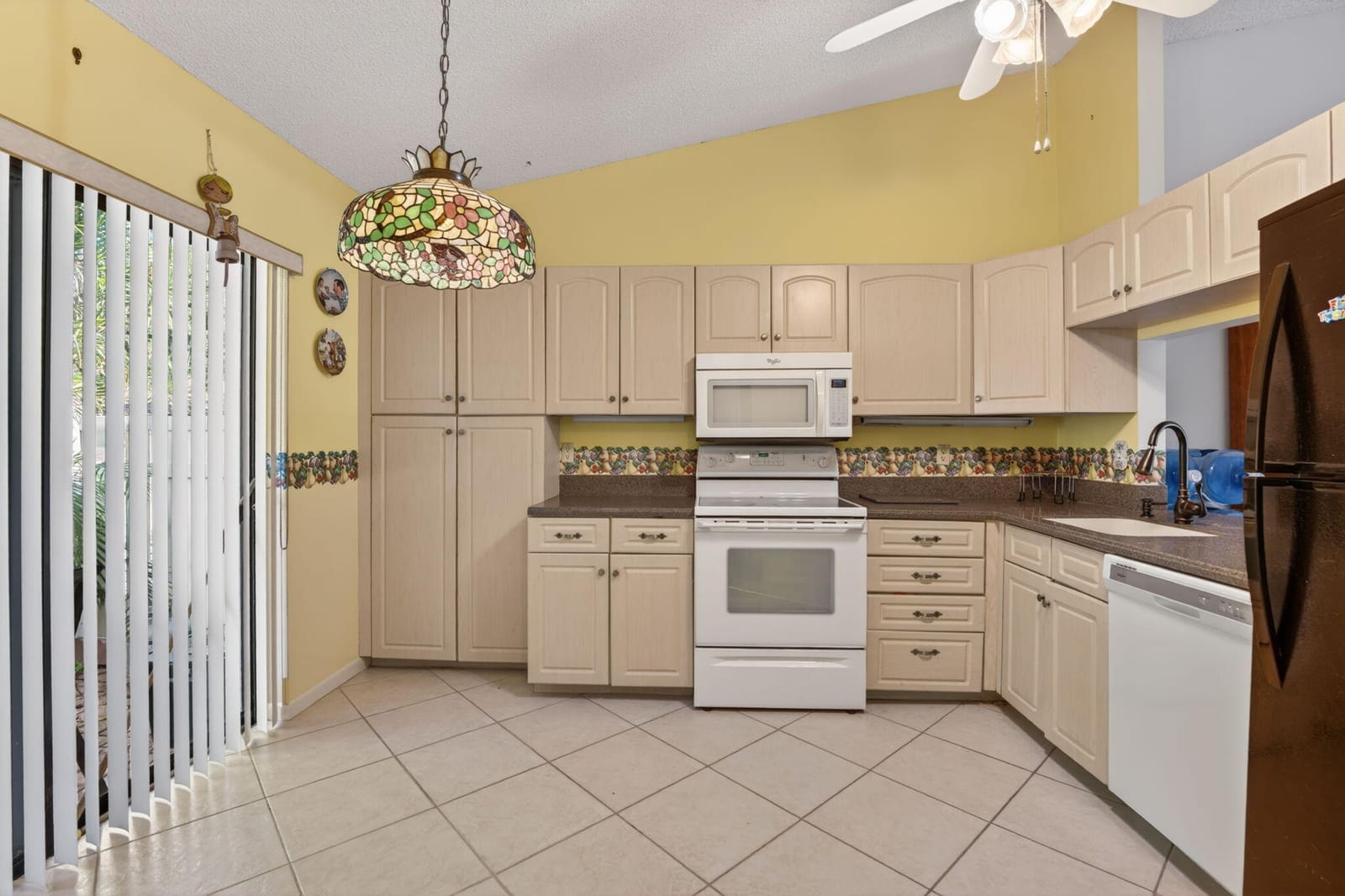 3210 S Carambola Cir Circle S — photo 4