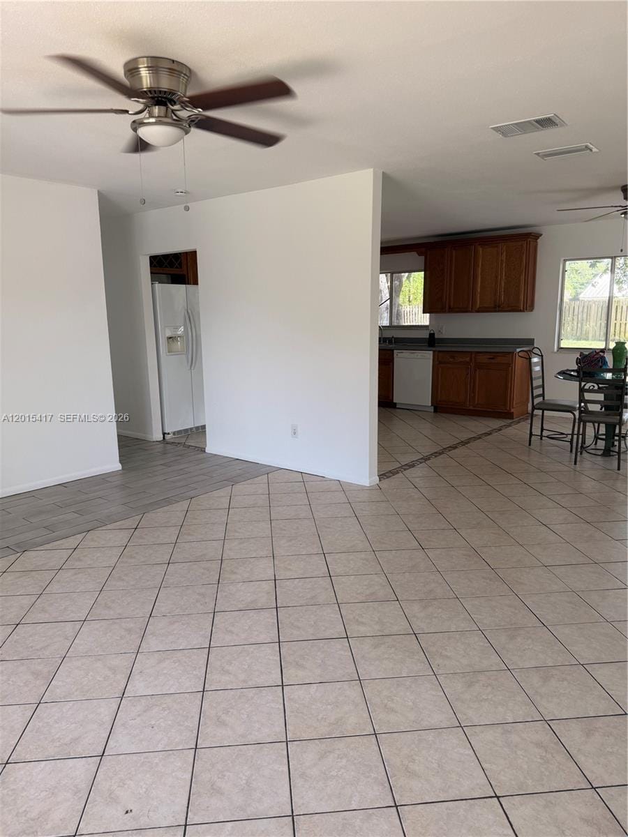 731 SW 24th Street — photo 3