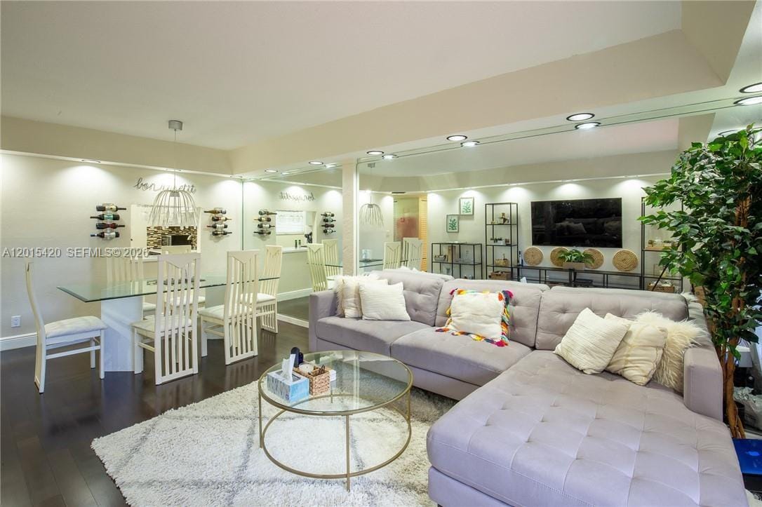 7100 Nova Drive 104A — photo 2