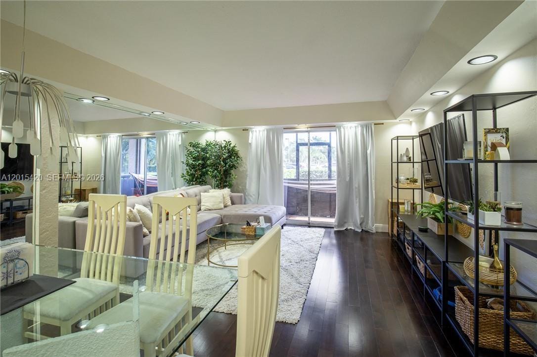 7100 Nova Drive 104A — photo 4