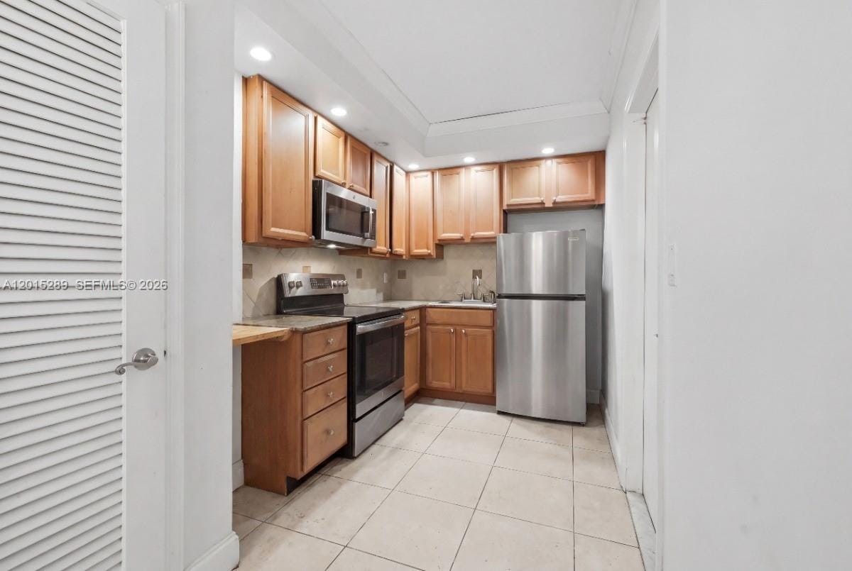 2426 SE 17th Causeway 303A — photo 6