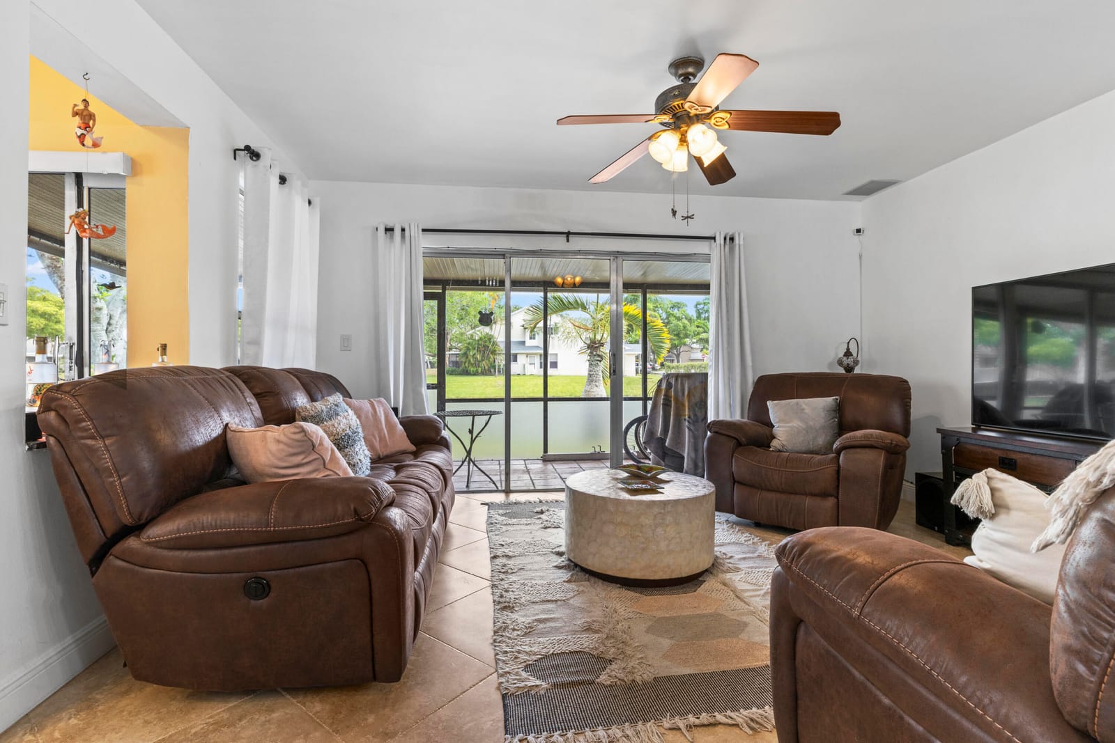 2030 Discovery Circle E, Deerfield Beach, FL 33442 photo 29
