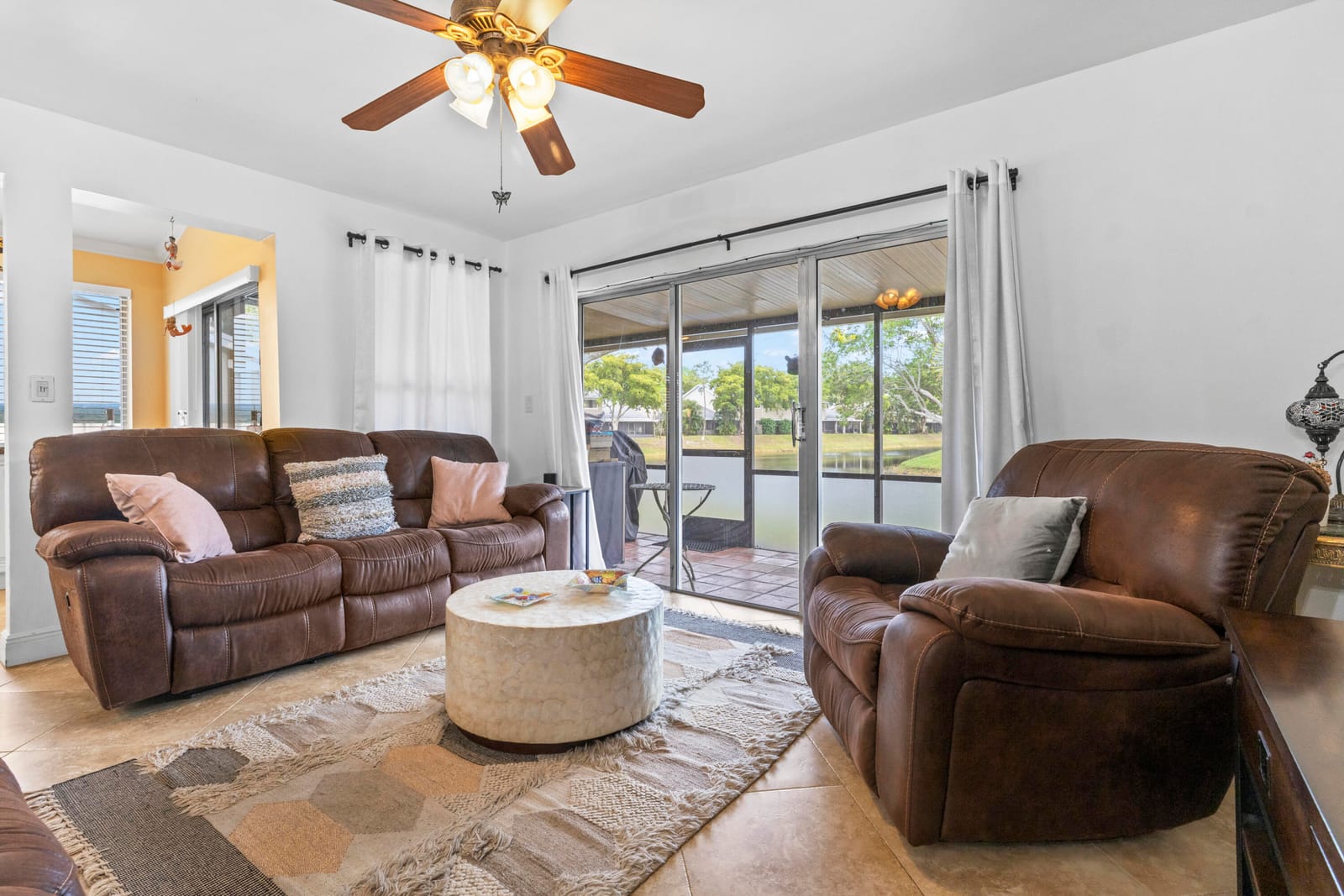 2030 Discovery Circle E, Deerfield Beach, FL 33442 photo 7