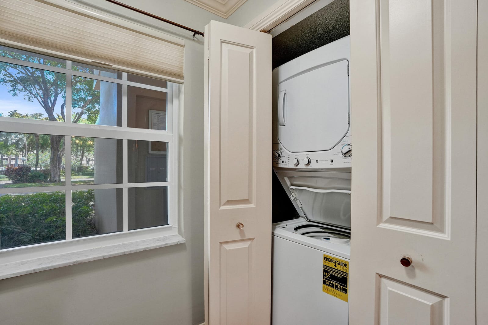 3621 Oaks Clubhouse Drive 101 — photo 11