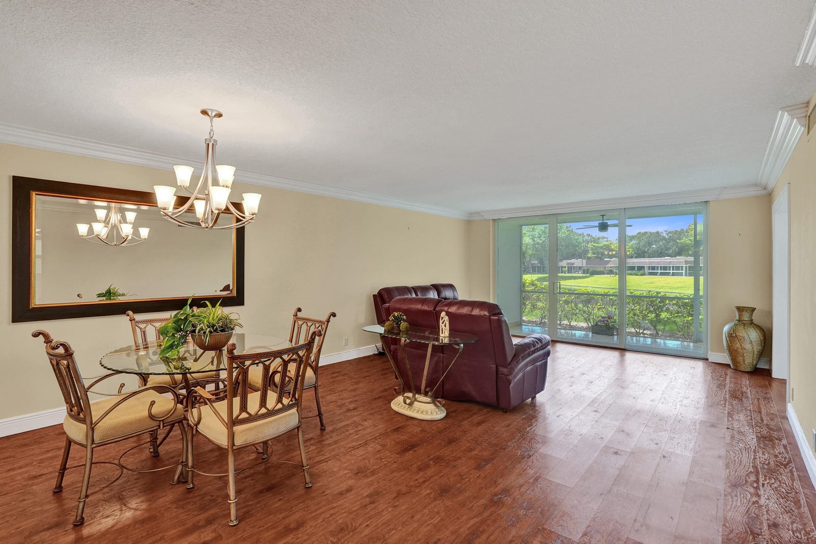 3621 Oaks Clubhouse Drive 101 — photo 12