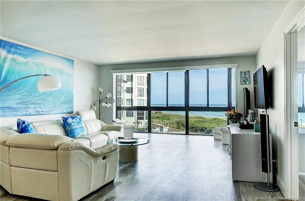 2375 NE Ocean Boulevard 202, Stuart, FL 34996 photo 9