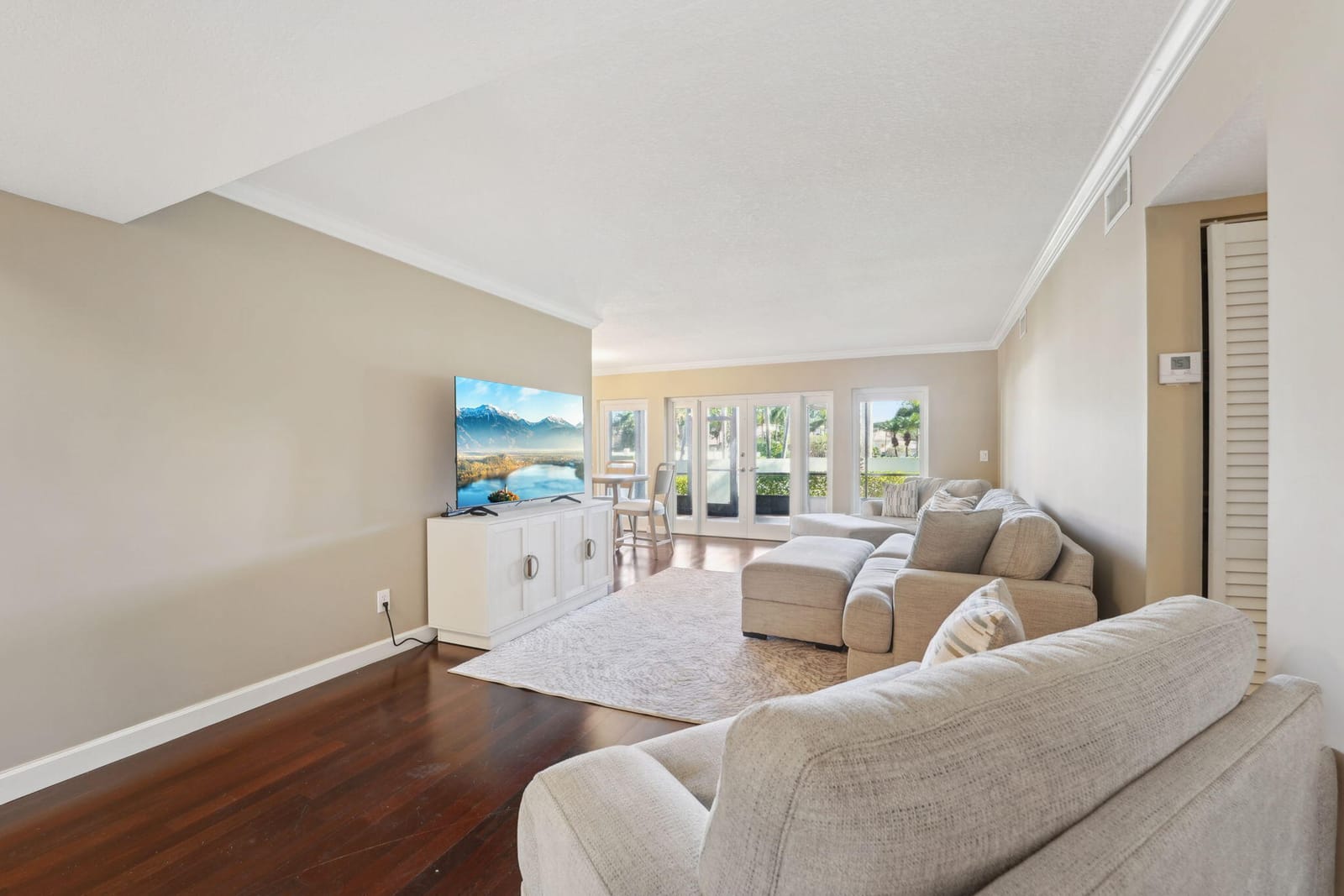 100 Pelican Pointe Drive 101, Delray Beach, FL 33483 photo 5