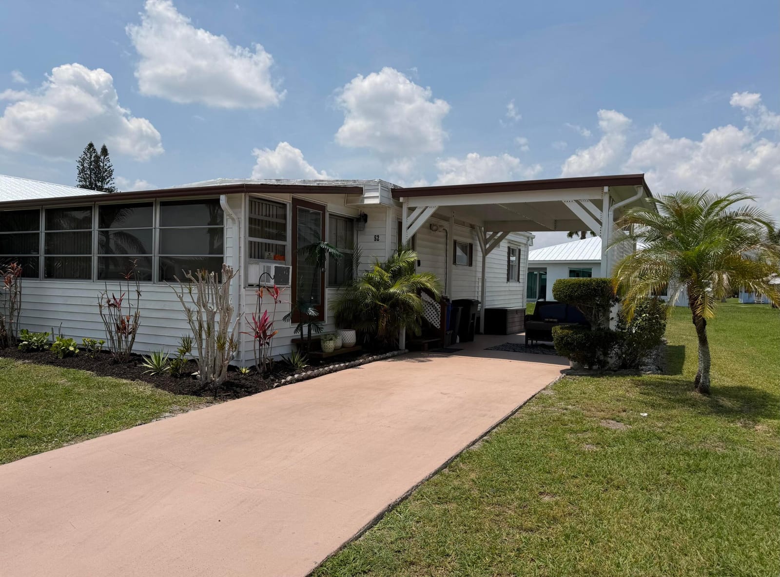 52 Huarte Way — photo 2