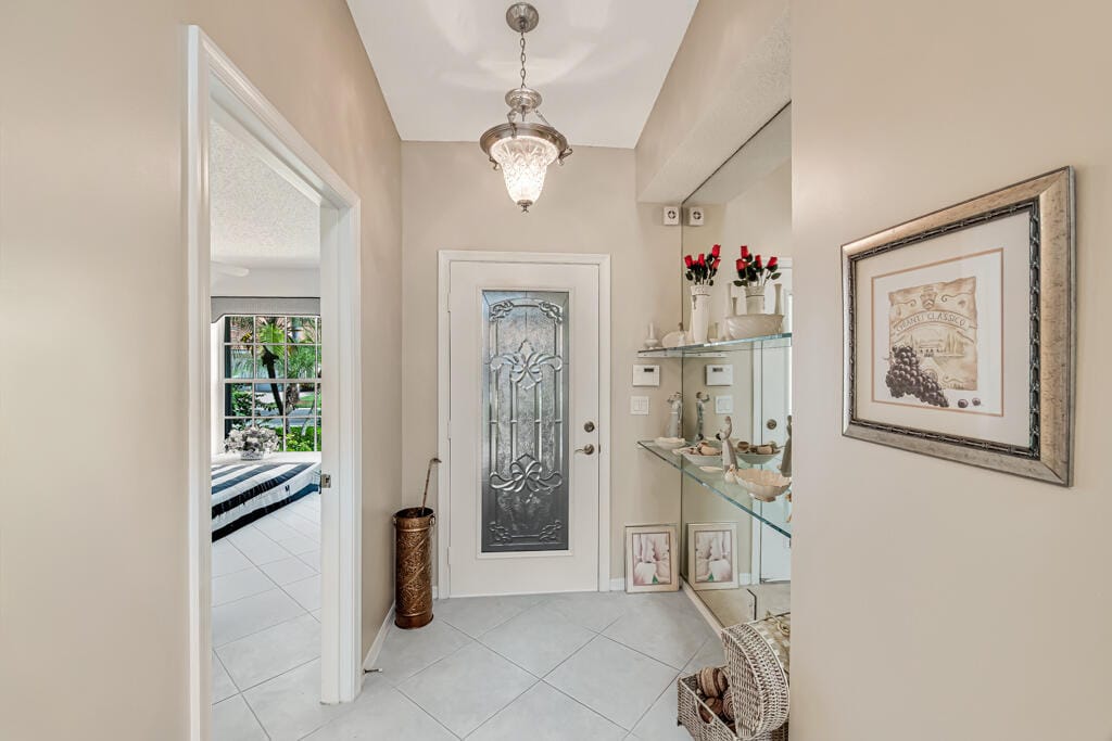 9436 Swansea Lane, West Palm Beach, FL 33411 photo 7