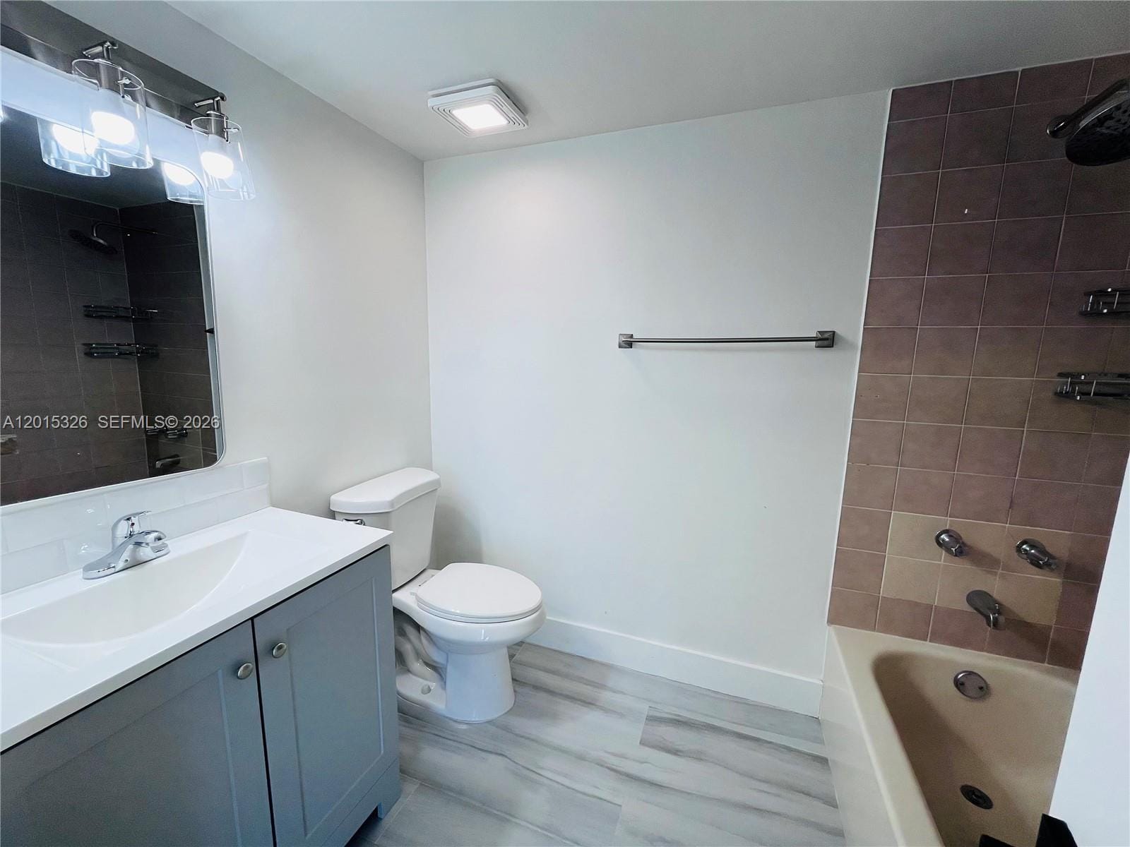 2055 SW 122nd Avenue 507, Miami, FL 33175 photo 9