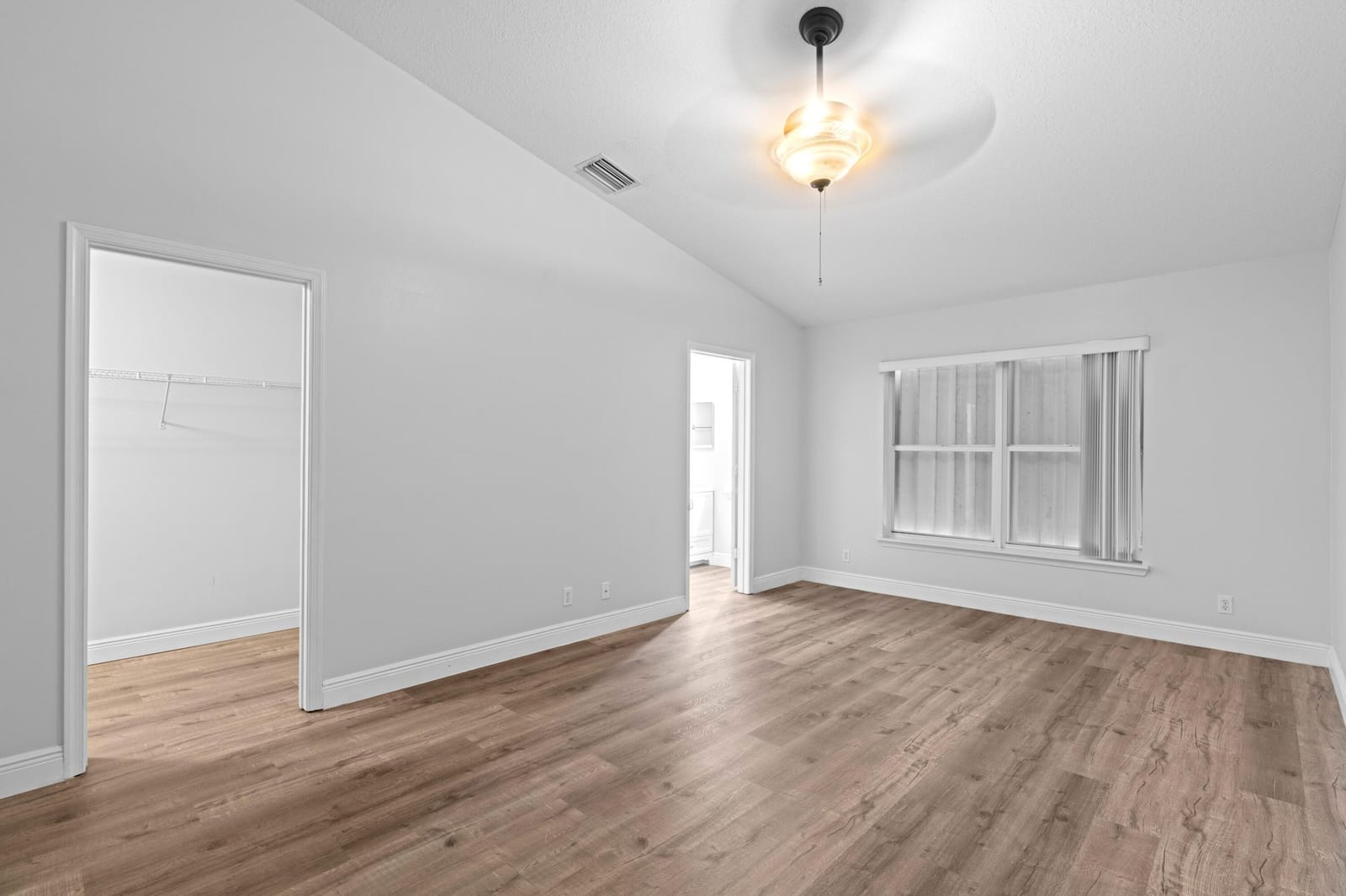 9736 Porta Leona Lane — photo 10