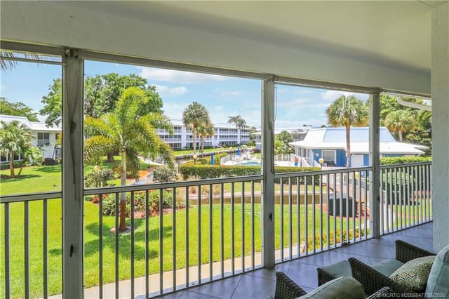 1852 SW Palm City Road 201, Windjammer, Stuart, FL