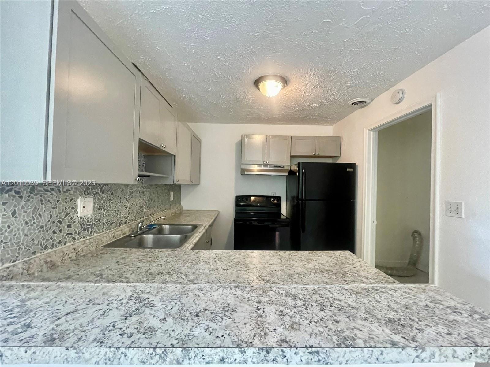 2621 Riverland Drive 2 — photo 3