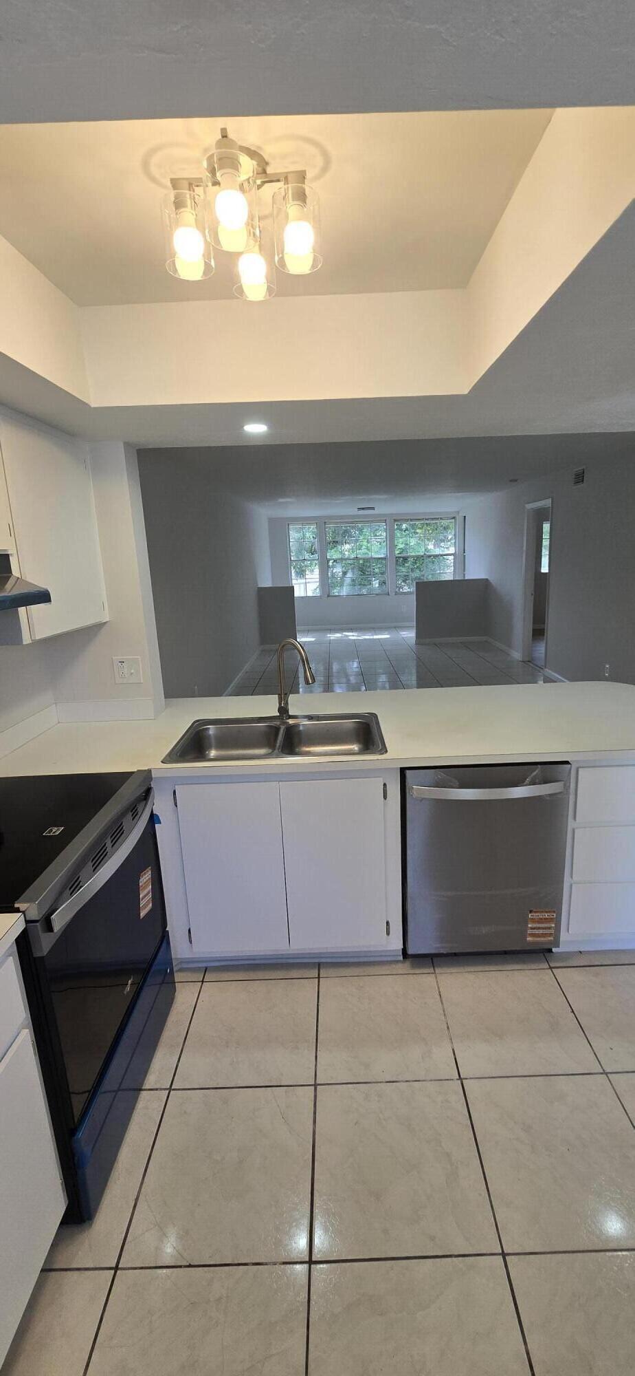 106 Palm Beach Trace Drive 106, Royal Palm Beach, FL 33411, Royal Palm Beach