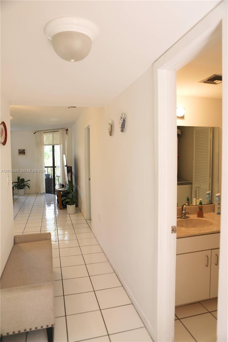 55 Ocean Lane Drive 3030 — photo 3